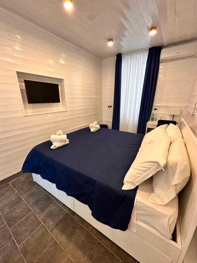 فندق Yacht Club Angioino نابولي المظهر الخارجي الصورة